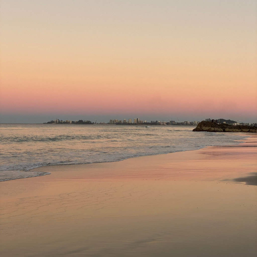 Dusking - The Art of Pausing at Sunset