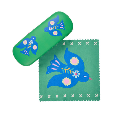 Fiesta Heart glasses case and matching cleaning cloth – hard shell protective case with bold heart design (15 × 6 cm).