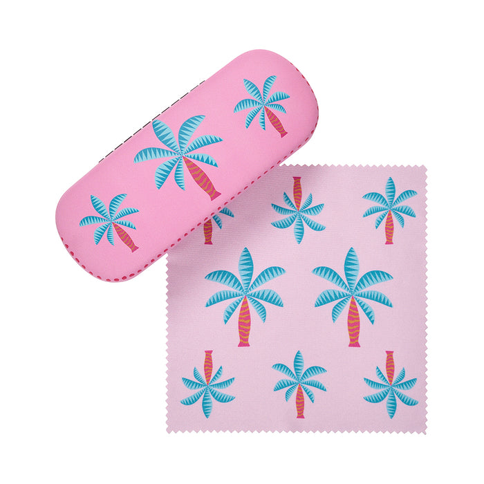 Fiesta Heart glasses case and matching cleaning cloth – hard shell protective case with bold heart design (15 × 6 cm).