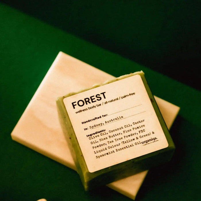 Natural Naked Soap – palm‑free Australian handmade soap bar, minimal packaging.