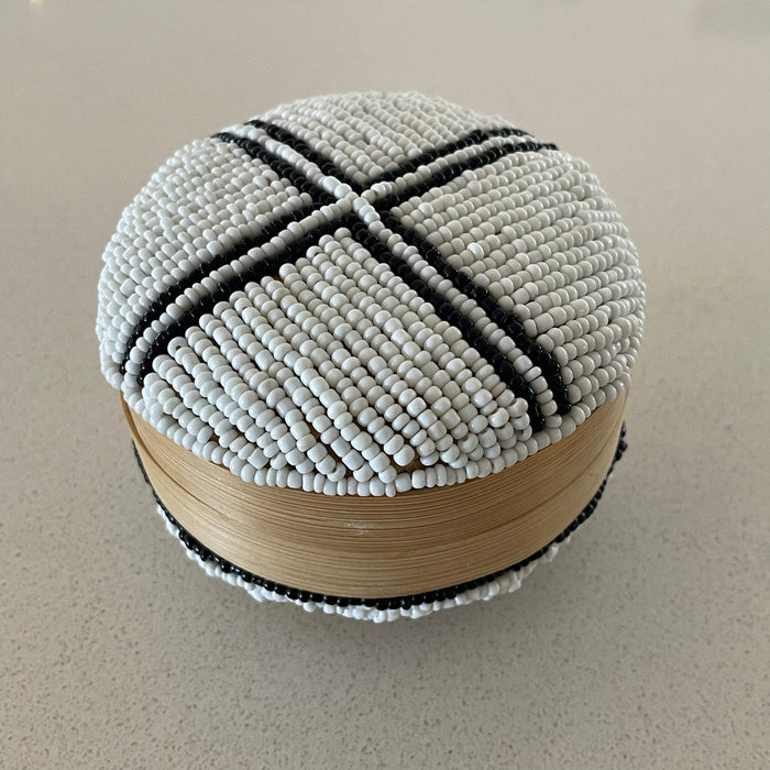 Black and White round beaded box