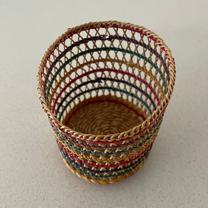 Set of 6 mini baskets / glass holders