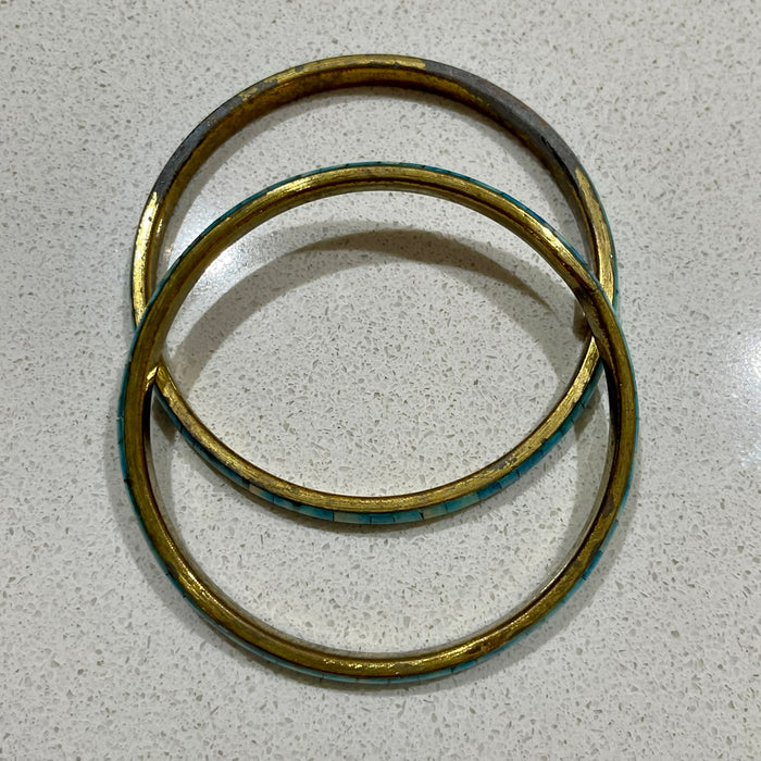 Set of 2 Blue Shell Chip Solid Bangles