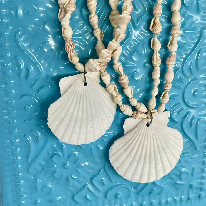 The Paros necklace