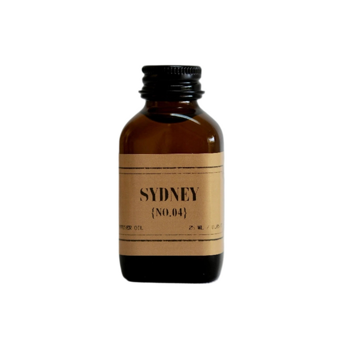 Diffuser oil bottle - 25 ml, silver‑cap bottle, room scents.