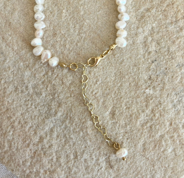 Petite Pearl Love necklace