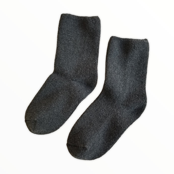 Le Bon Cloud Socks - Charcoal
